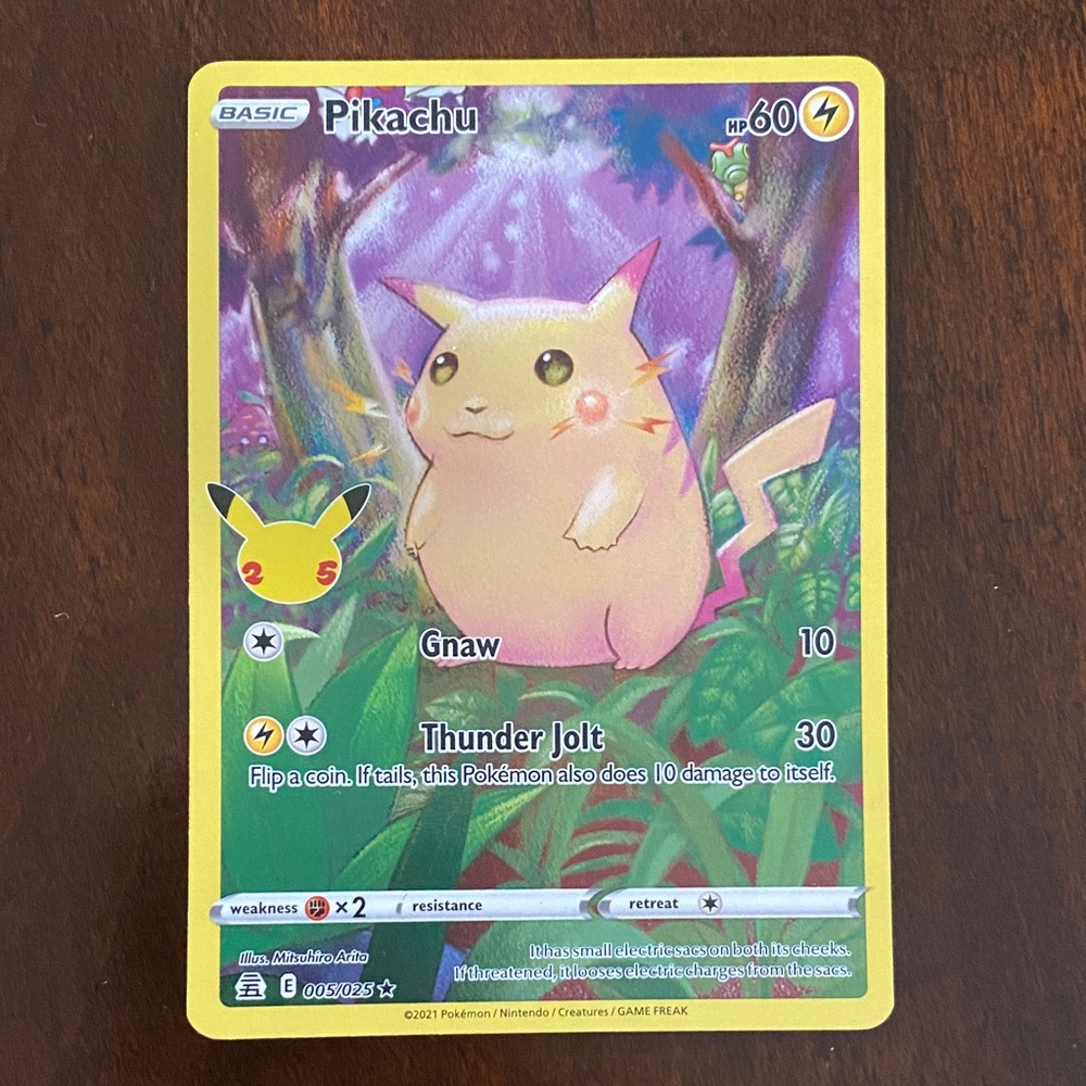 Pikachu Trading Card - Yellow